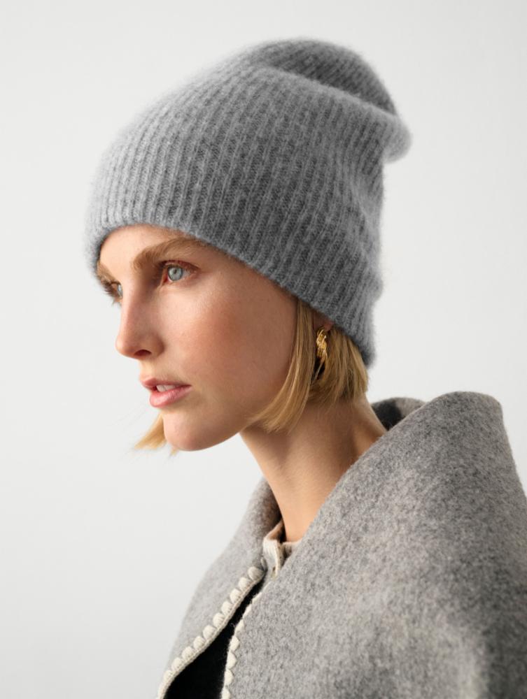 GREY HEATHER