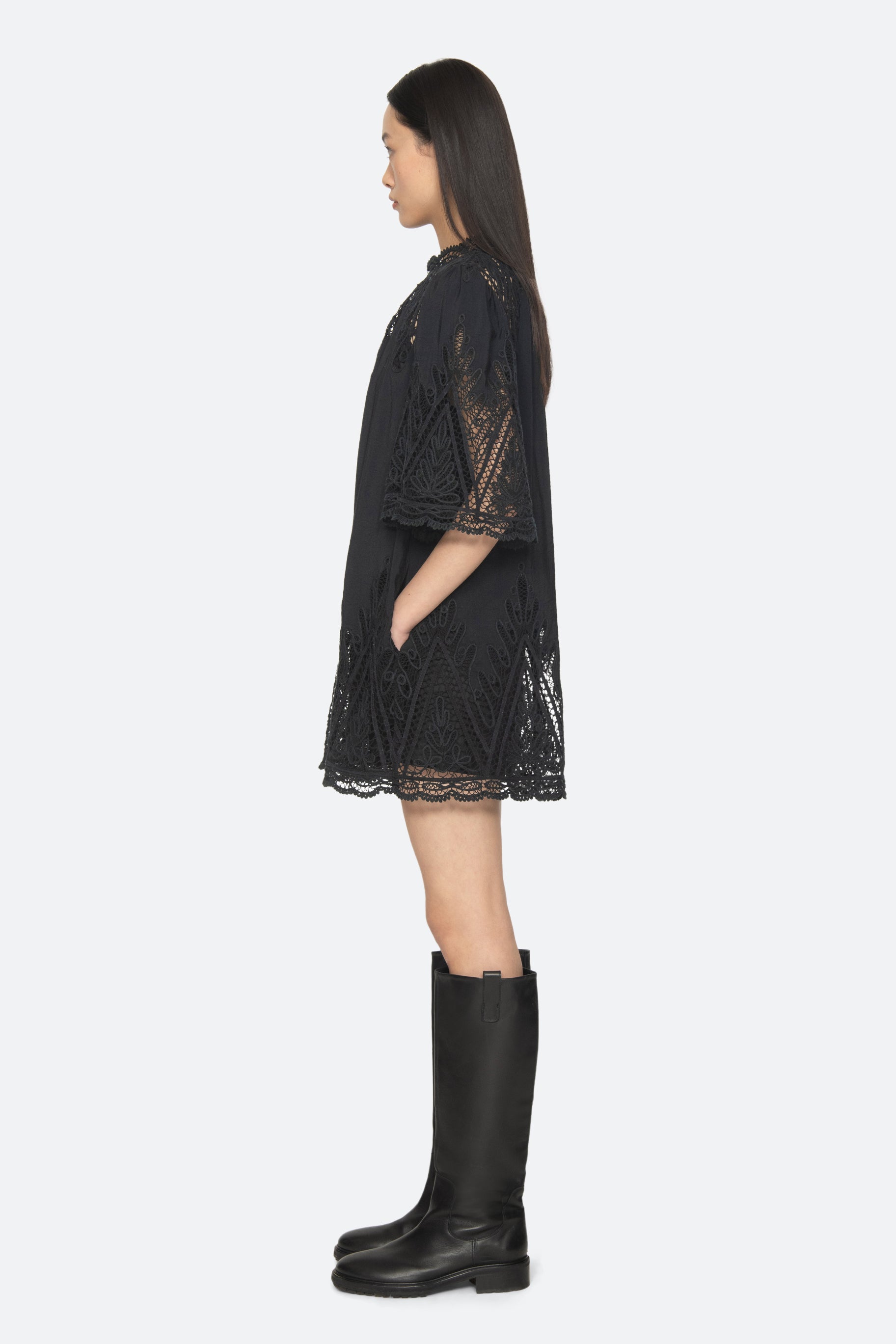 VALI EMB MINI DRESS (D2)