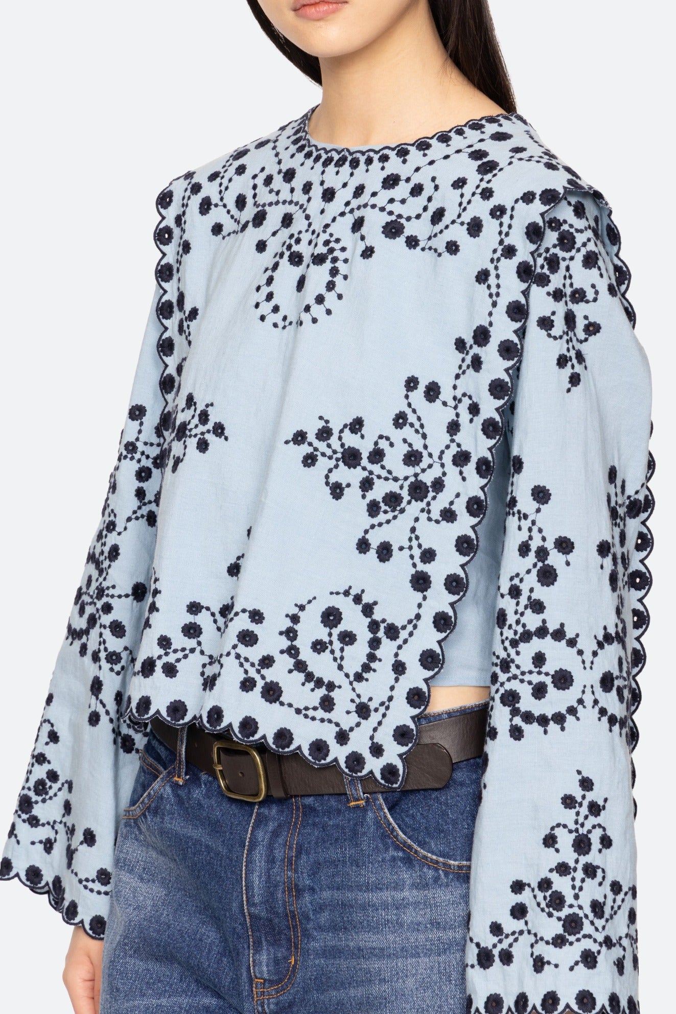 FRANCES L/SLV EMB TOP (D2)