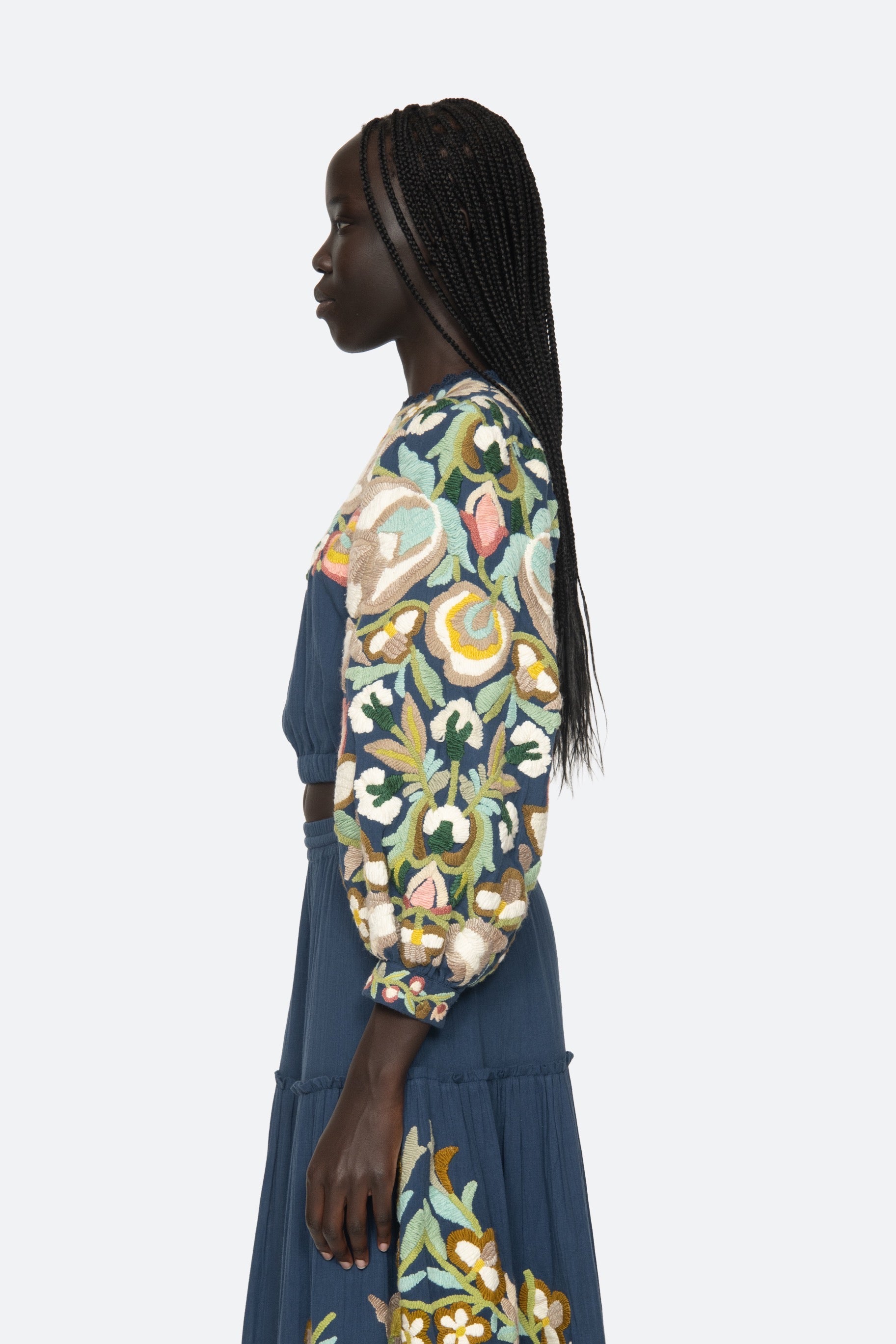 WILHELMINA EMB L/SLV TOP (D1)