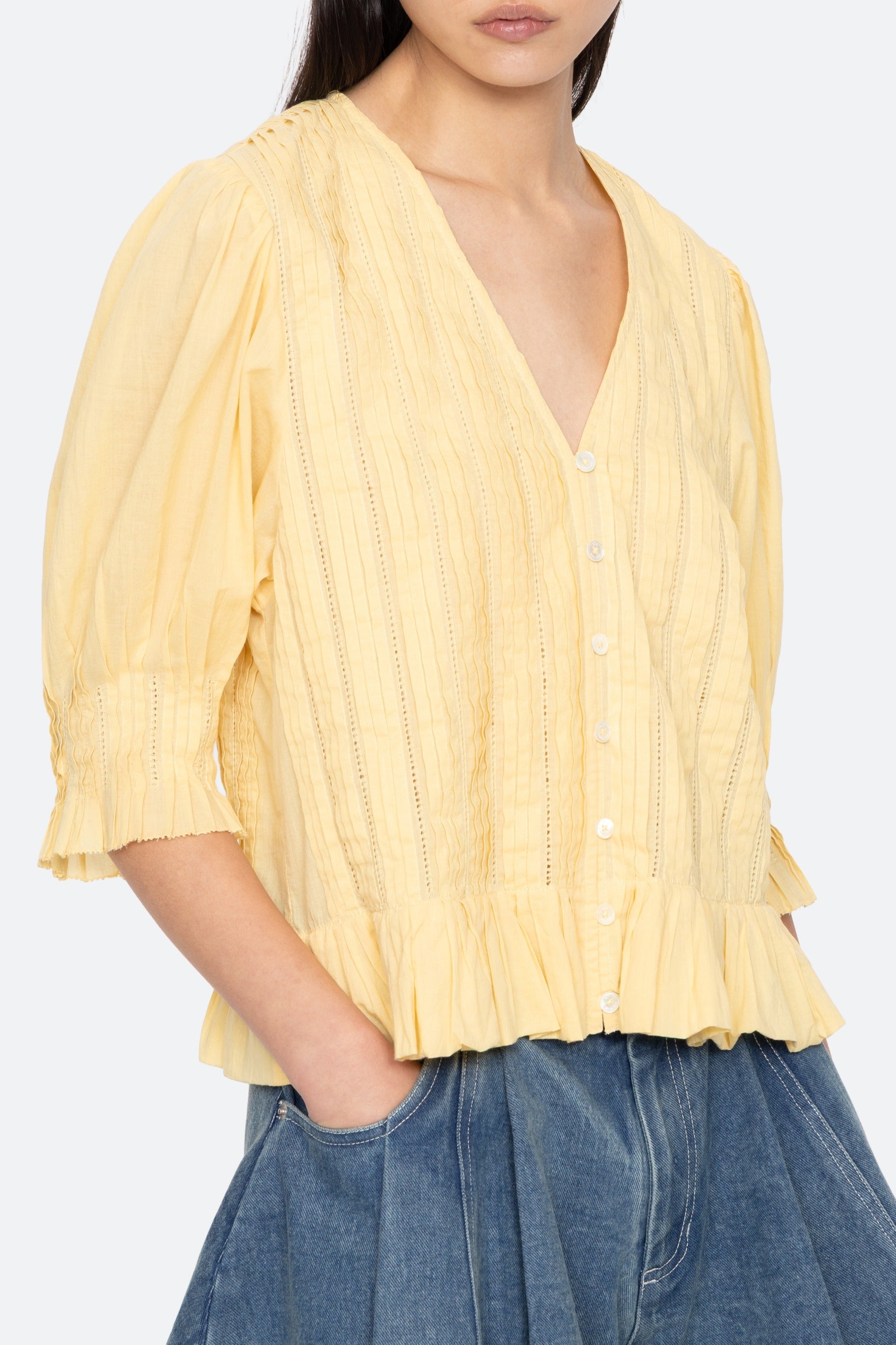 ALBERTE SOLID BUBBLE SLV BLOUSE (D1)