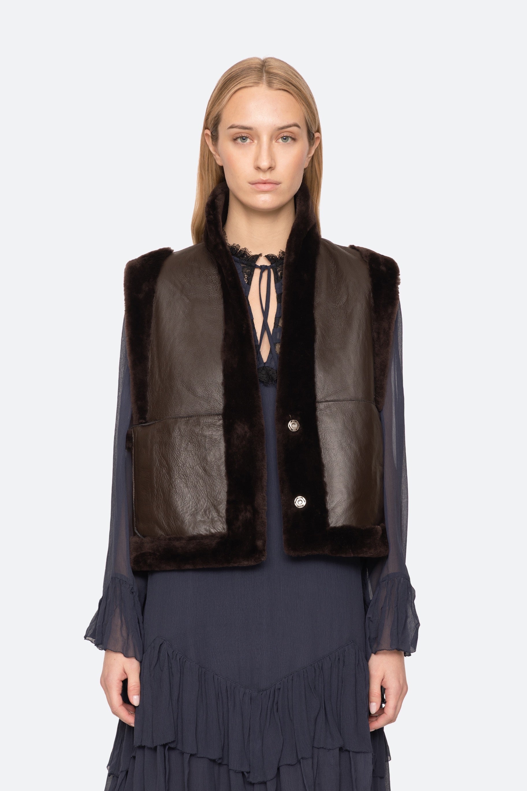 ANNIE REVERSIBLE VEST (D2)