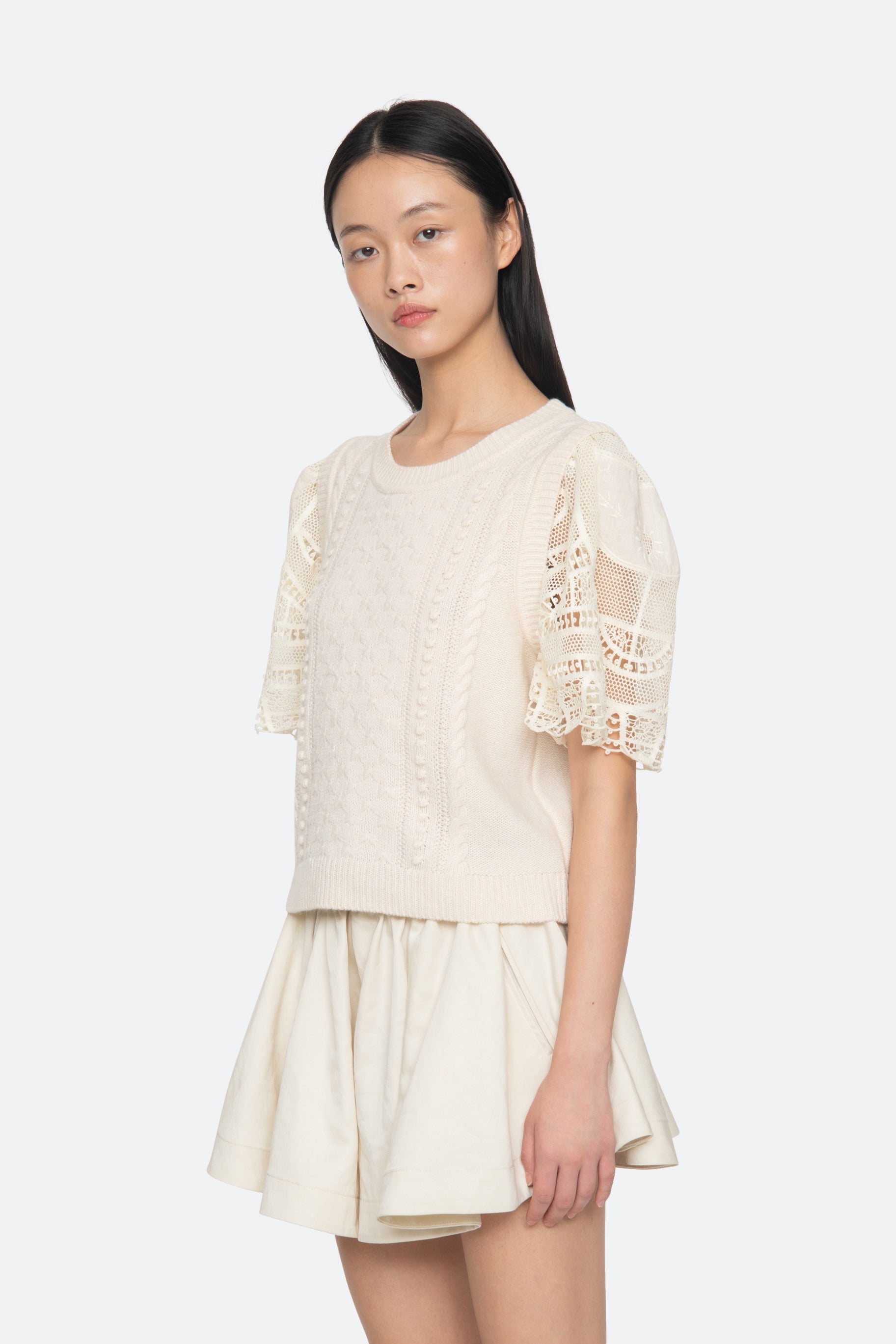 ALINA LACE COMBO SLV SWEATER (D2)