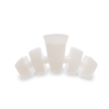 Classic Coconut Medium Hair Clip
