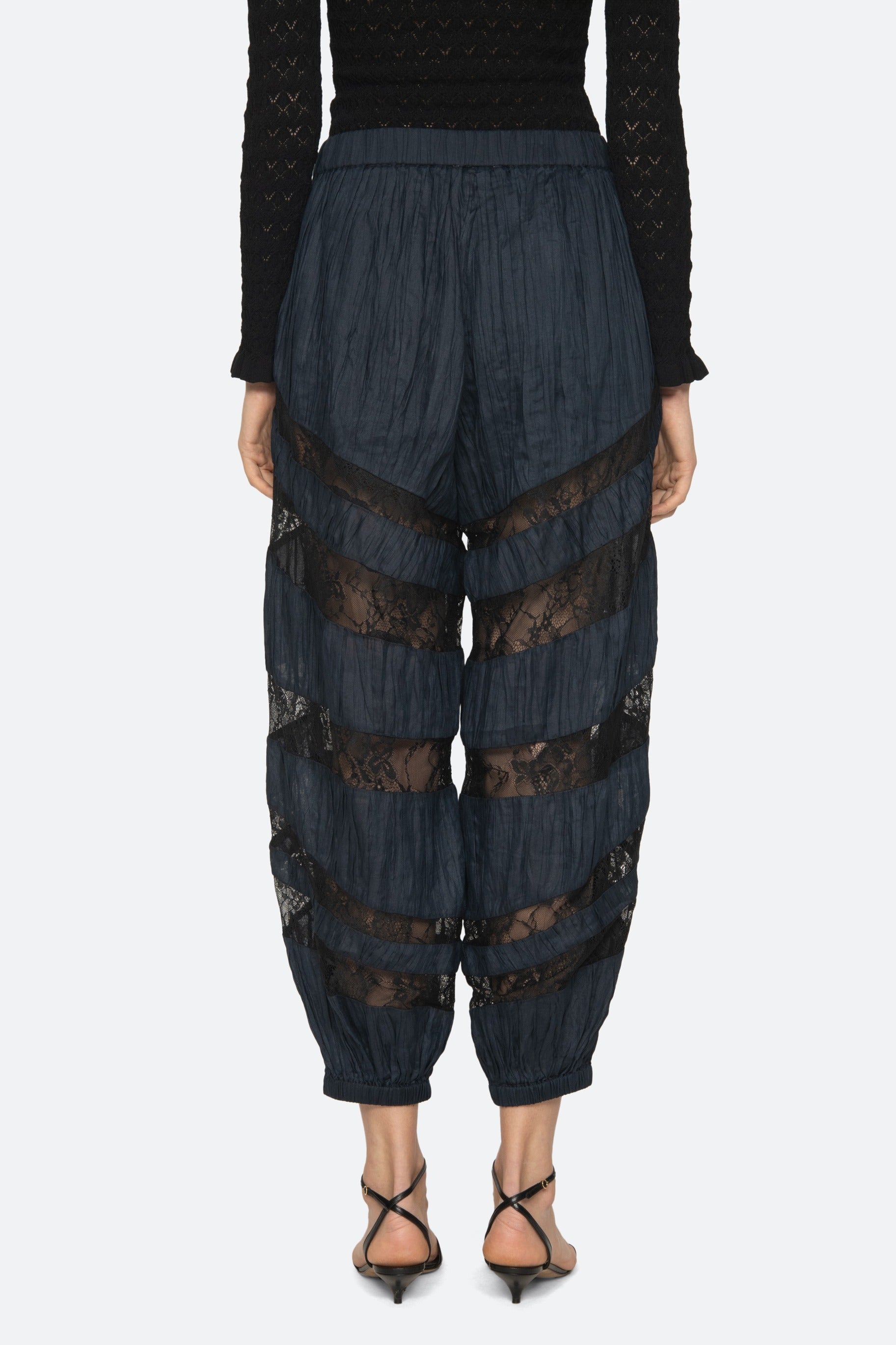 MARGARET SOLID BALLOON PANTS (D1)
