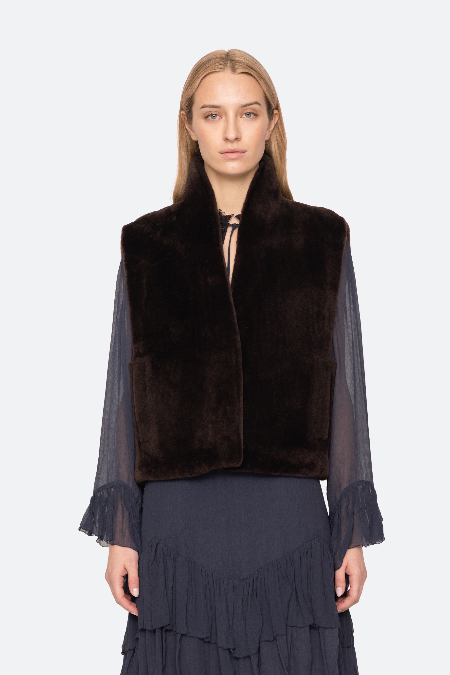 ANNIE REVERSIBLE VEST (D2)
